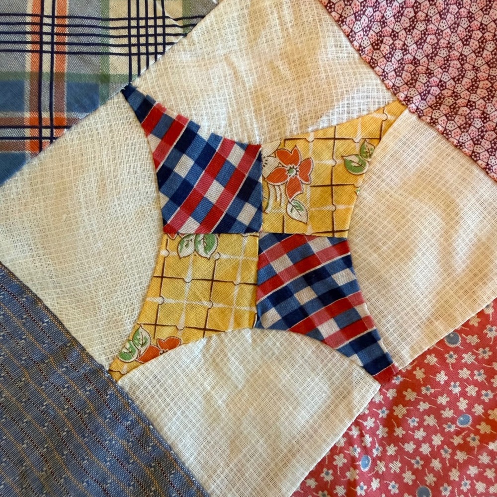 Vintage Handmade Patchwork Quilt Top Bow Tie Diamond Scrap Fabric Multicolor - Picture 11 of 11